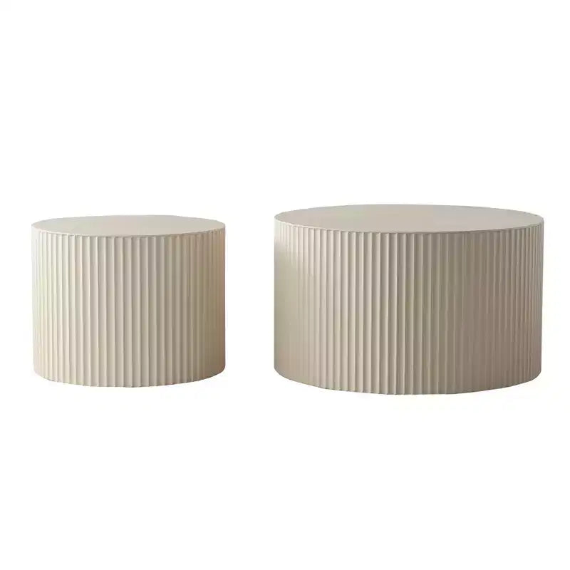 Tables d'appoint cylindriques emboîtables beiges avec motif rayé ondulé pour le salon ou la chambre
